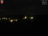 03 : 00