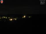03 : 48