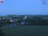 04 : 32