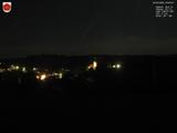 23 : 00