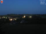 04 : 00