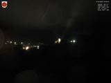 02 : 00
