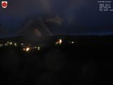 03 : 44