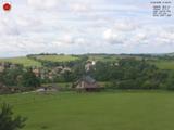 11 : 04