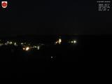 23 : 00