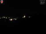01 : 00