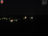03 : 00