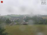 09 : 04