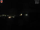 02 : 00