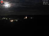 22 : 56