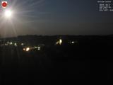 02 : 08