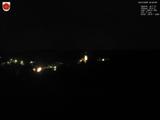 03 : 48