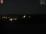 03 : 04