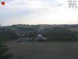 18 : 48