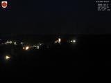 22 : 04
