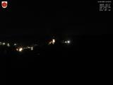 04 : 00