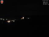 03 : 08