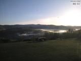 07 : 00