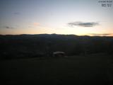 05 : 44