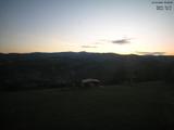 05 : 48