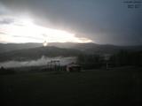 05 : 44