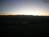 05 : 24