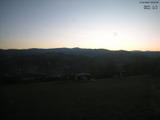 05 : 44