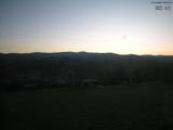 05 : 48