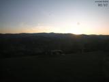 05 : 48