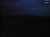 04 : 00