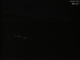 03 : 00