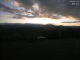 05 : 12