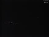 02 : 00