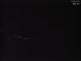 03 : 00