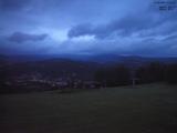 21 : 44