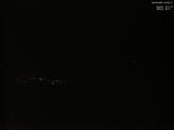 03 : 00