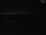 03 : 00