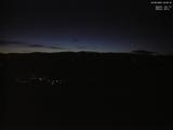 03 : 20