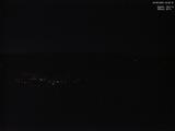 23 : 00