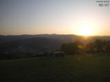 06 : 16