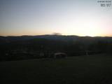 06 : 12