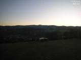 06 : 33