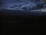 05 : 44