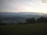 06 : 41