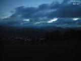 05 : 52