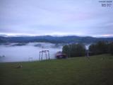 06 : 28