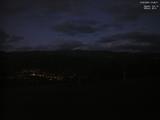 19 : 48
