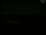 19 : 00