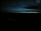 06 : 32