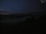 22 : 08
